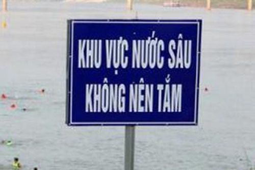 3 học sinh bị đuối nước khi tắm biển