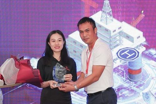 IBM trao chứng nhận Đối tác ủy quyền chính hãng cho Vina Aspire