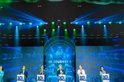 Bệnh viện FV: 20 năm chăm sóc sức khỏe người Việt, những dấu ấn vàng son