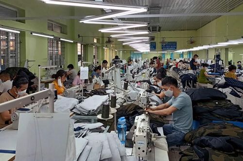Doanh nghiệp dệt may tái cơ cấu, chủ động vượt khó