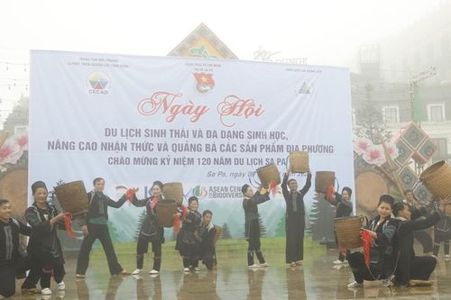 Ngày hội du lịch sinh thái và đa dạng sinh học tại Sa Pa