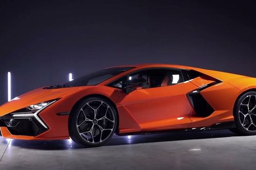 Lamborghini Revuelto - siêu phẩm động cơ V12 PHEV mạnh 1.001 mã lực