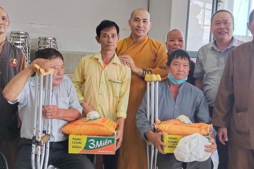 Khánh Hòa: Thiền viện Chân Mây tổ chức khóa tu dành cho người khiếm thị, khuyết tật