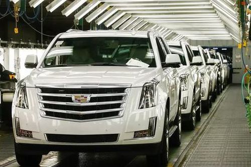 GM và Tesla triệu hồi hàng trăm xe tại thị trường Mỹ