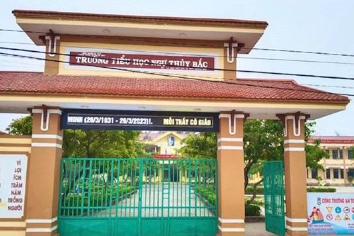 Đánh Hiệu phó nhập viện, Hiệu trưởng xin lỗi trước toàn trường