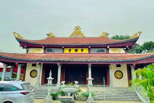 Top 6 điểm du lịch tâm linh đẹp quên lối về ở Hà Nam mà bạn nên ghé thăm trong dịp 30/4-1/5