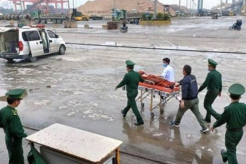 Tai nạn ngạt khí trên tàu, 1 người chết, 2 người nguy kịch