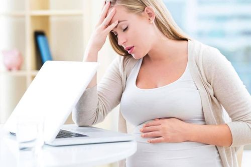 7 cách giúp giảm lo lắng khi mang thai