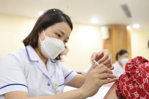 Số ca mắc COVID-19 tại Hà Nội gia tăng