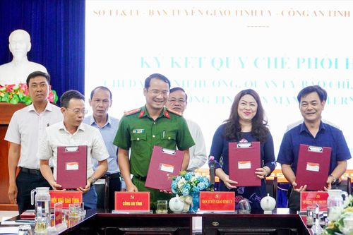 Ký kết quy chế phối hợp trong quản lý hoạt động báo chí, xuất bản và thông tin trên mạng Internet