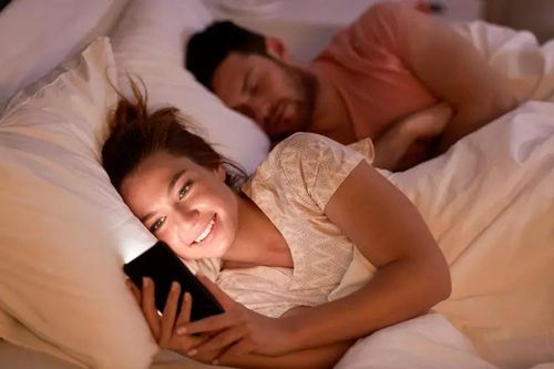 Những thói quen khi ngủ gây nguy cơ đột quỵ