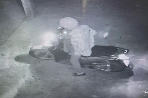Truy tìm người đàn ông sát hại vợ cũ rồi bỏ trốn