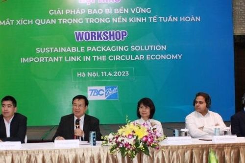 Việt Nam lãng phí gần 3 tỷ USD/năm vì không tái chế riêng rác thải nhựa từ sinh hoạt