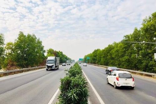 Đề nghị hỗ trợ kiểm soát tải trọng xe trên cao tốc Nội Bài - Lào Cai