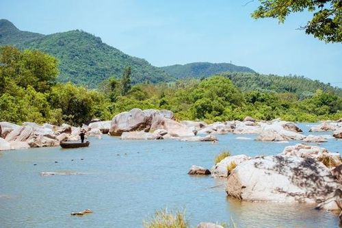 Hầm Hô: Xứ sở thần tiên miền đất Võ