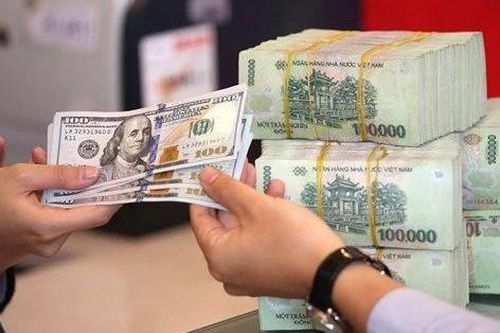 Cán bộ ngân hàng giả chữ ký hàng trăm khách, rút hơn 55 tỷ ra tiêu