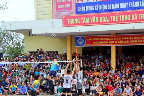 Sôi nổi chuỗi hoạt động kỷ niệm 60 năm ngày thành lập huyện Tân Kỳ