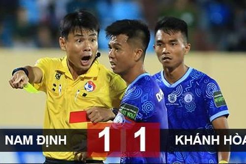 Trọng tài V-League và niềm tin lung lay