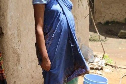 Gần 43.000 nữ sinh ở Tanzania phải bỏ học vì mang thai
