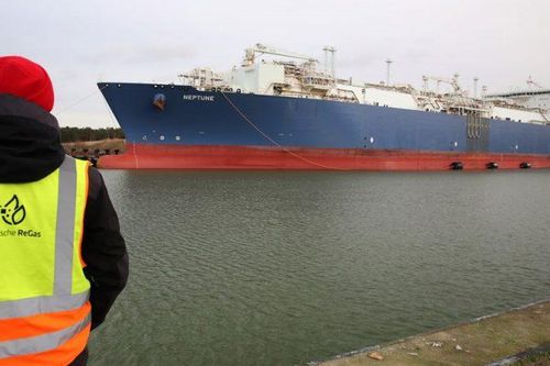 Châu Âu đối mặt với thách thức khí đốt mới khi không có các hợp đồng LNG dài hạn