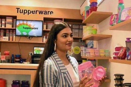 Cổ phiếu lao dốc, Tupperware bên bờ vực phá sản
