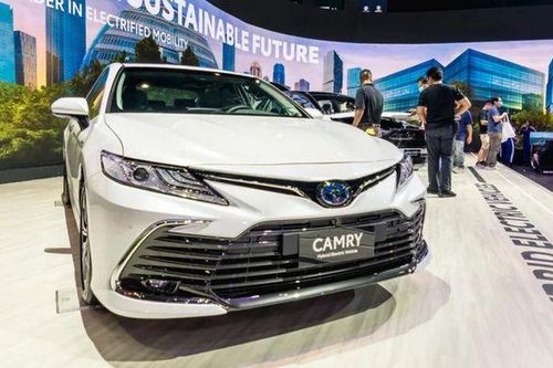 Top 10 ôtô tiết kiệm nhiên liệu nhất bạn có thể mua năm 2023
