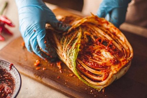 Kim chi có nhiều tác dụng không ngờ đối với sức khỏe con người