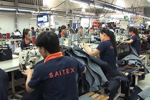 Công ty TNHH Saitex International rút lại quyết định trừ lương công nhân