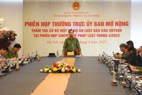 Thẩm tra dự án Luật Lực lượng tham gia bảo vệ ANTT ở cơ sở