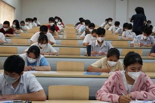 Nhiều trường đại học công bố điểm sàn đánh giá năng lực