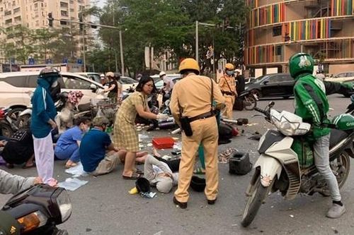 Vụ 'xe điên' ở đường Võ Chí Công: BSH tạm ứng 250 triệu đồng bồi thường
