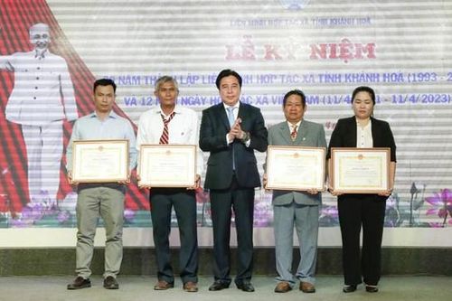 Khánh Hòa: Lễ kỷ niệm 30 năm ngày thành lập Liên minh Hợp tác xã