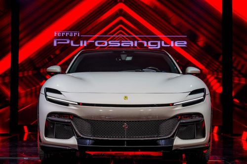Siêu xe gầm cao Ferrari Purosangue ra mắt Đông Nam Á