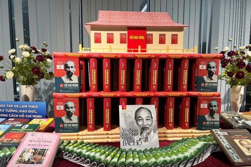Ngày Sách và Văn hóa đọc Việt Nam lần thứ hai tại Thư viện Quân đội
