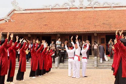Hát Xoan làng cổ, sản phẩm du lịch độc đáo dịp lễ Giỗ Tổ