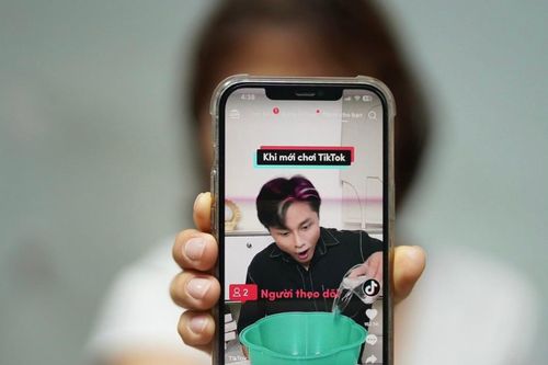 TikTok và những cuộc 'xâm lấn': Dễ lập, dễ lách, sống dai