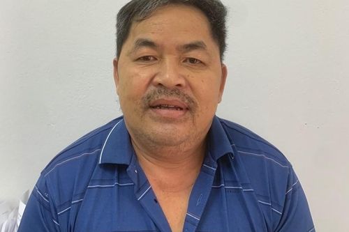 Bị khởi tố vì dùng ô tô tông tử vong kẻ ném chất bẩn vào nhà nghỉ