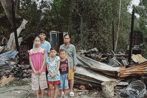 Chập điện, nhà bị thiêu rụi hoàn toàn, một gia đình cần giúp đỡ