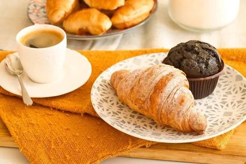9 loại thực phẩm gây căng thẳng đầu óc