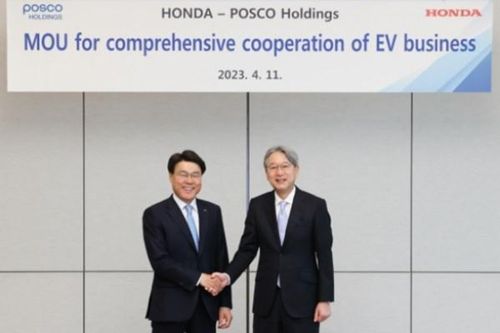 POSCO và Honda hợp tác kinh doanh vật liệu pin xe điện