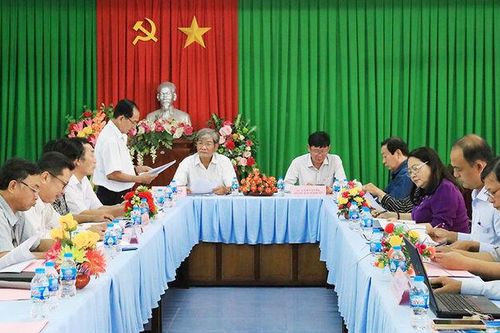 Tháo gỡ khó khăn cho cơ sở y tế An Giang