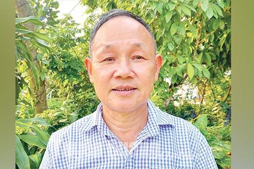 Người uy tín ở Văn Sòng