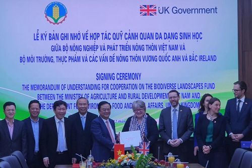 Anh và Việt Nam ký hợp tác về triển khai Quỹ đa dạng sinh học khu vực hạ lưu sông Mekong