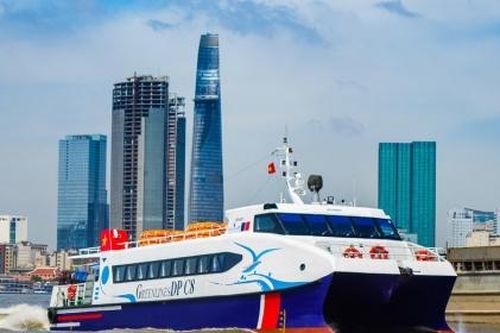 Công ty TNHH Công nghệ Xanh DP phải hoàn trả gần 6.000 vé tàu cao tốc cho hành khách vì lý do này