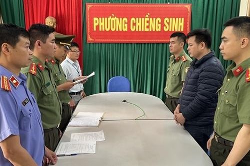 Khởi tố đối tượng tổ chức cho 7 người Trung Quốc ở lại Việt Nam trái phép