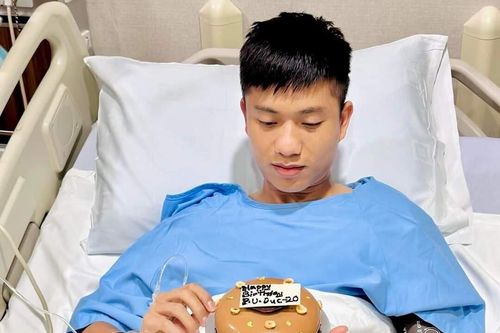 Phan Văn Đức nhận tin cực vui trong ngày sinh nhật