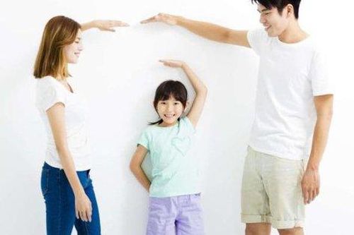 Cha mẹ cần làm gì để tăng chiều cao cho trẻ?