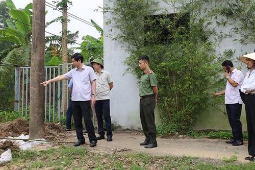 Xử lý dứt điểm tình trạng nhếch nhác tại biển Nhật Lệ