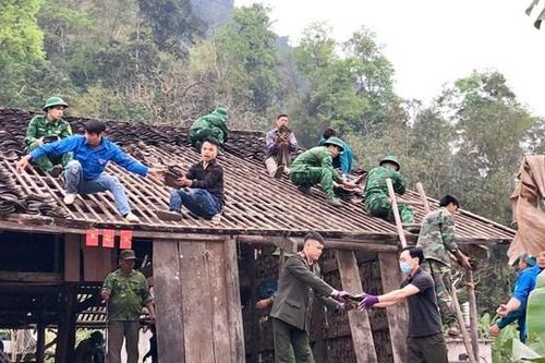 Giúp người nghèo an cư