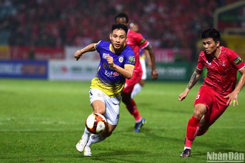 Hà Nội thắng đậm Hải Phòng 3-0